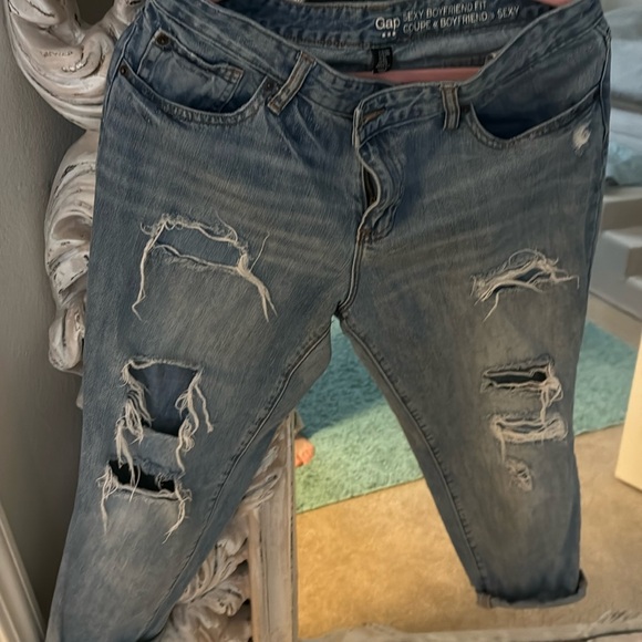 Gap Sexy Boyfriend Fit Jeans - Picture 1 of 1